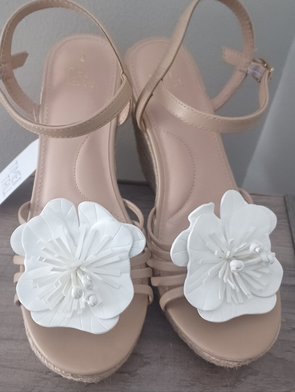 Time And Tru Wedge Sandals Sz 7 - Picture 3 of 5